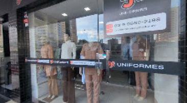 LJR uniformes Fardamentos personalizados Uniformes Roupas ...