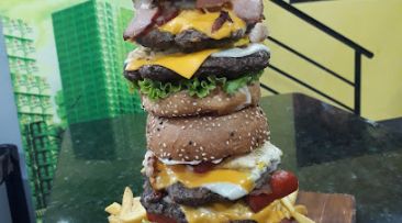 Bacons Burger em Inhumas, GO, Lanches - Lanchonetes