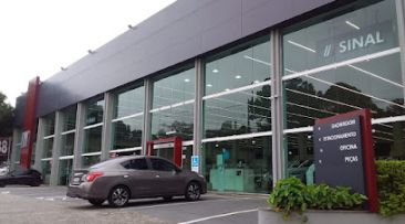 Fiat dealership sign, Av. Prof. Francisco Morato, 5943 - Vila Sônia ...